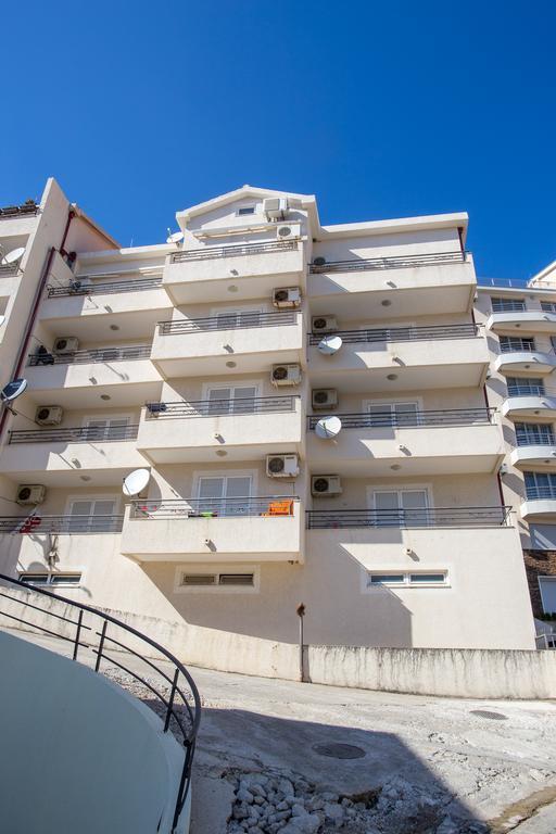 Apartments Charme Bečići Eksteriør billede