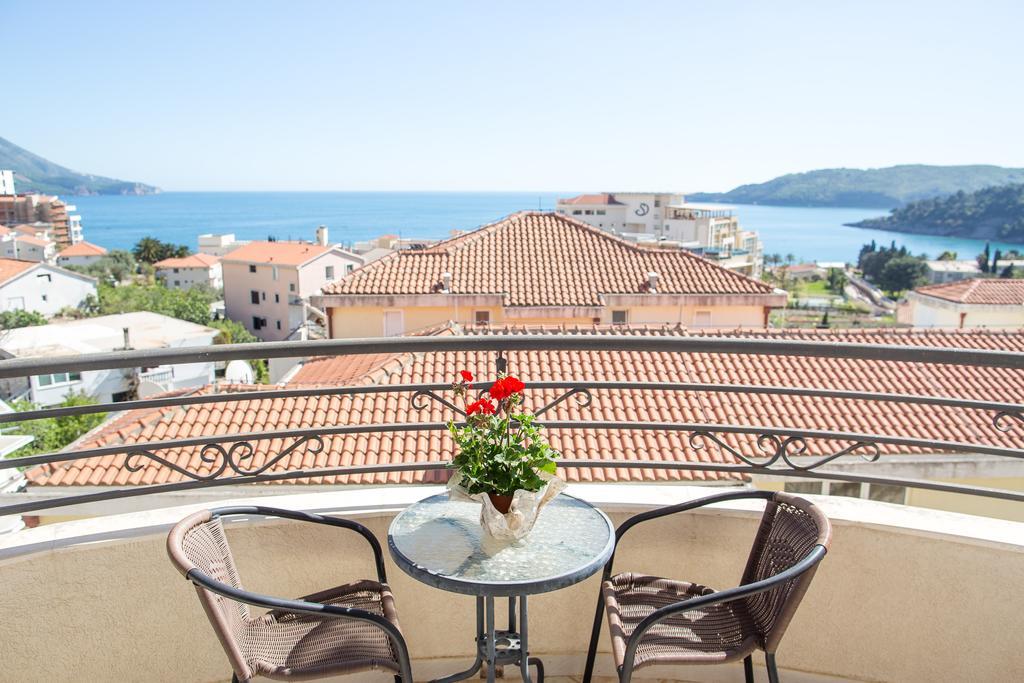 Apartments Charme Bečići Eksteriør billede